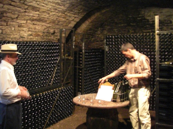 Serrigny cellar